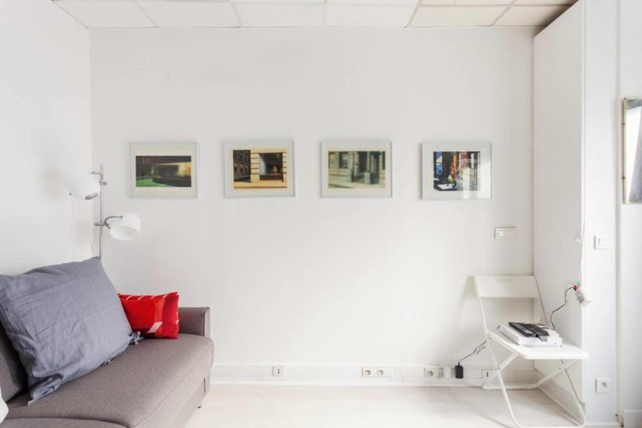 Small Is Beautiful Ideally Located Sleeps 4 Paris Exterior photo